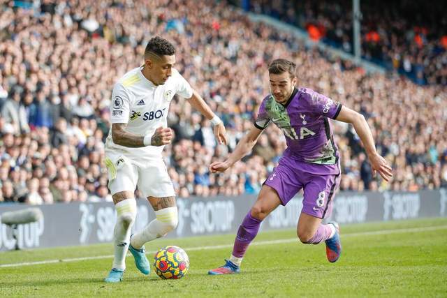 周鹏:詹姆斯38岁还这么猛 我也能继续绽放光芒