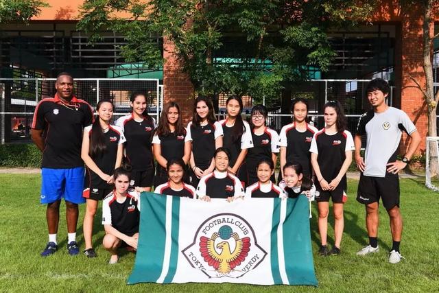 陈盈骏21分广州胜新疆 施韦德三双山西胜同曦